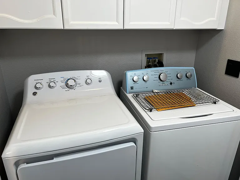 300 Amber Pine St #207 — Photo 2