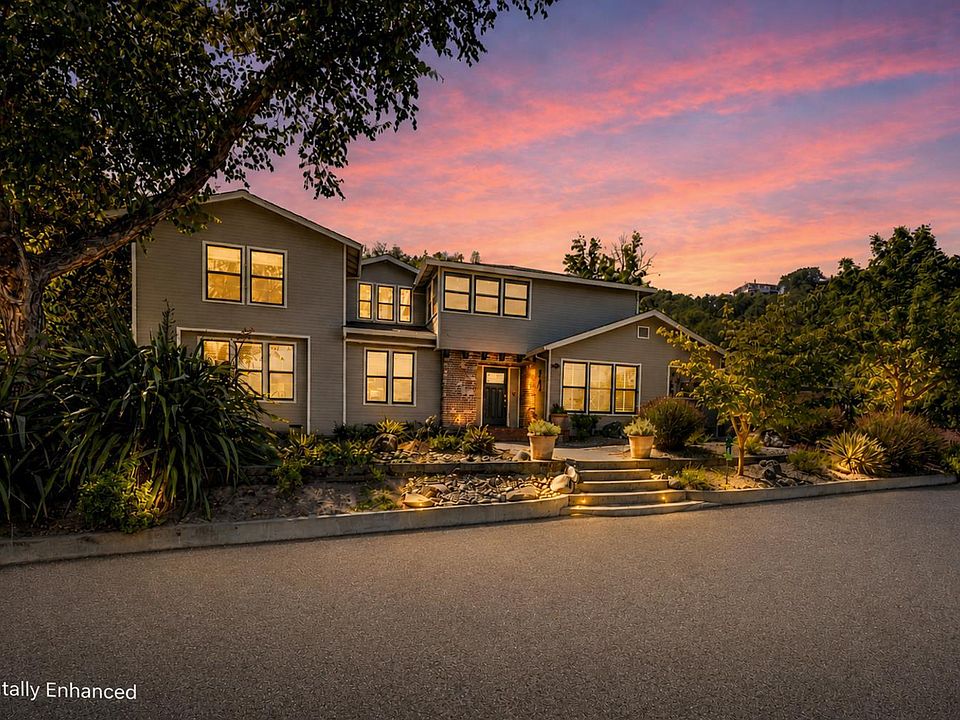 1st image of 25 Highland Court
