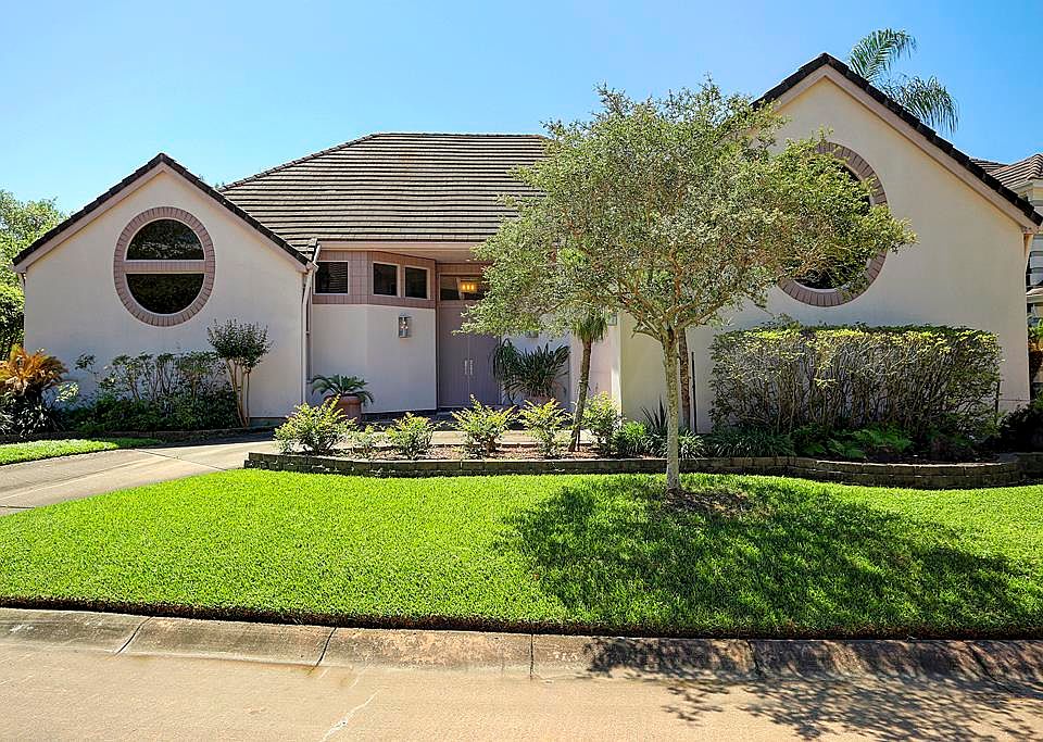 1st image of 2614 Dunes Dr