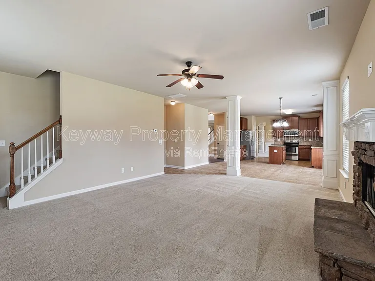 6017 Reynolds Cir — Photo 11