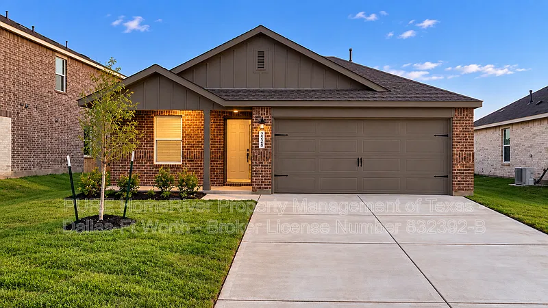 2228 Jesse James Ln