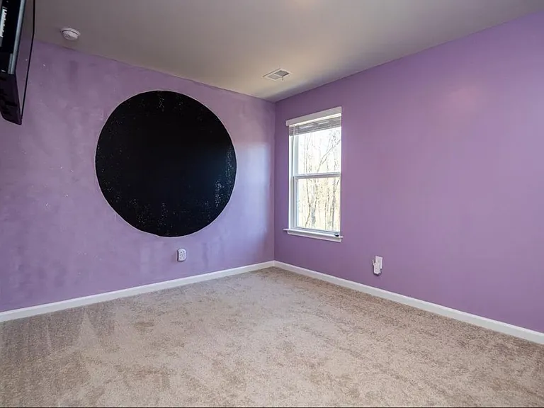 833 Kirby Ct — Photo 18