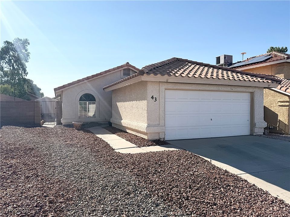 1st image of 43 Fantasia Ln