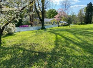 7300 Wolf Pen Branch Rd, Prospect, KY 40059