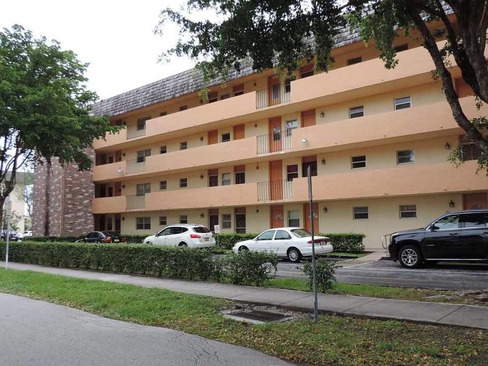 1st image of 3550 NE 169th St APT 312
