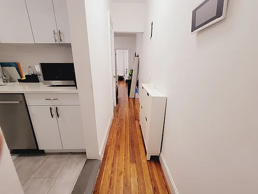 Rented by Brighton Management | media 7