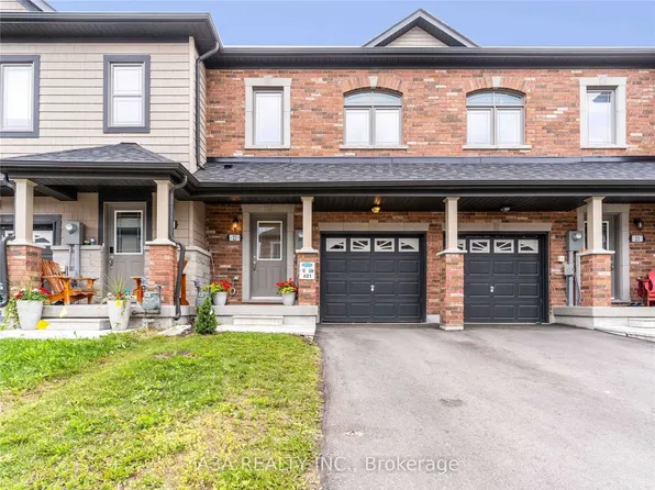 21 Deneb St, Barrie, ON L4M 0K6