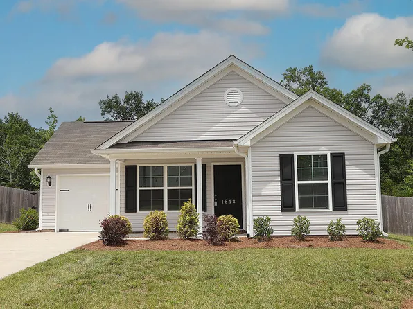 1848 Glenn St, Burlington, NC 27217