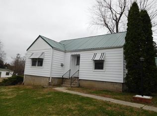 5987 Madison Ave, Ottumwa, IA 52501