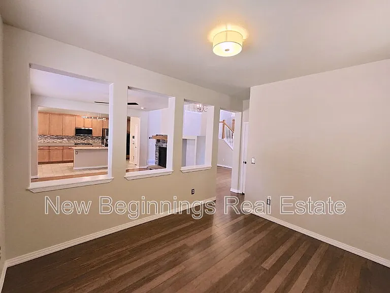 8742 Stony Creek Dr — Photo 13
