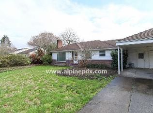 912 NE Birchwood Dr, Hillsboro, OR
