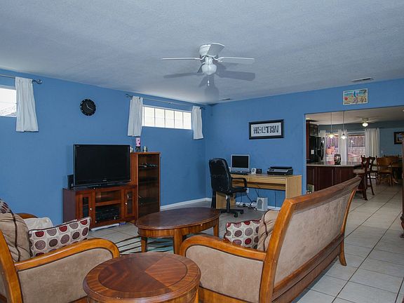 4th image of 2075 Lieder Dr