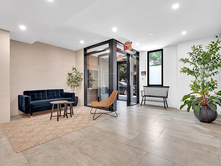 31-18 30th St #4B — Photo 11