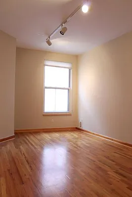 Rented by Level Group | media 4