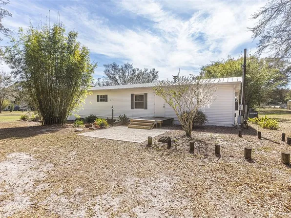 1824 Marion County Rd, Weirsdale, FL 32195