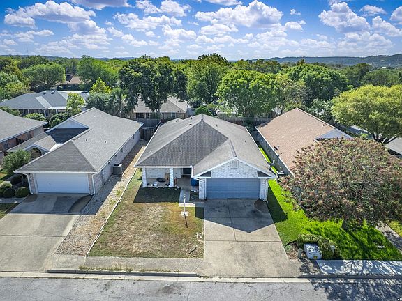 2nd image of 209 Coronado Circle