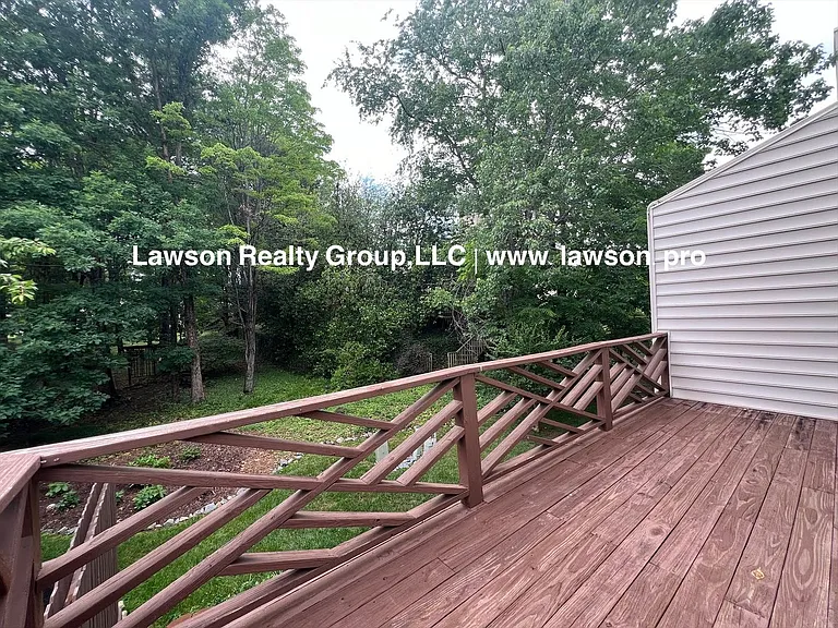 4715 Wembley Pl SW — Photo 4