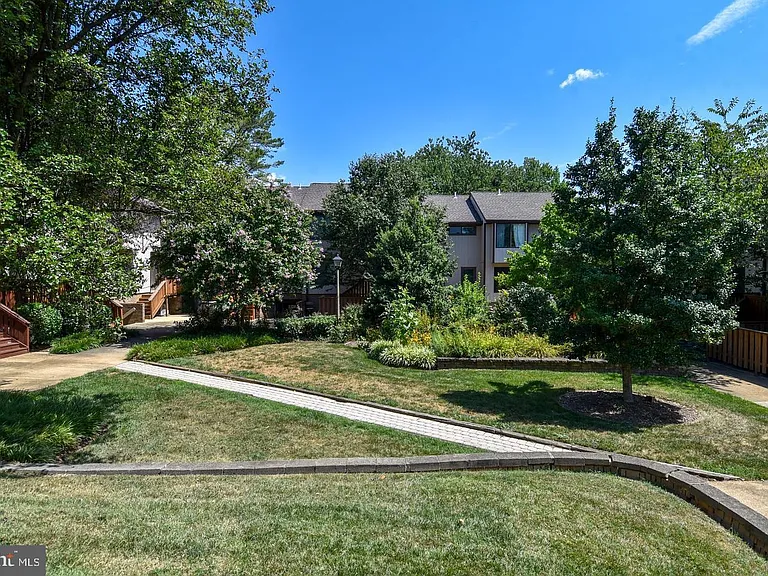 1809 Westwind Way #56 — Photo 38