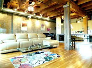 7240 Franklin St APT 2C, Forest Park, IL 60130