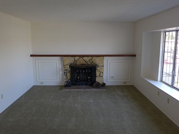 3rd image of 3973 Byrd St