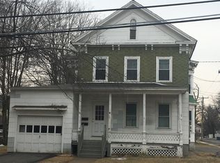 30 Pleasant St, Easthampton, MA 01027