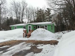 34 Horseshoe Lake Cir, Negaunee, MI 49866