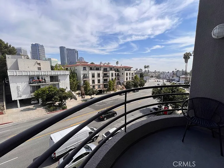 1617 S Beverly Glen Blvd #303 — Photo 49