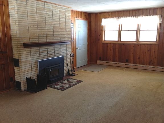 3rd image of 1531 S Biron Dr