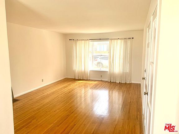 2nd image of 2502 Euclid St #2502