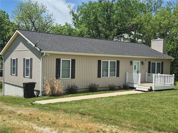 1366 Lake Viking Ter