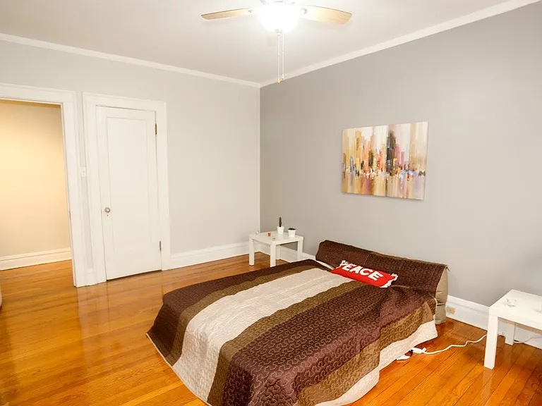 445 W Melrose St #B2 — Photo 11