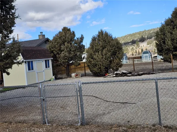 849 Hemlock Ln #1, Big Bear City, CA 92314