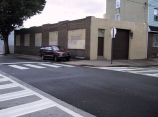 2516 E Dauphin St, Philadelphia, PA