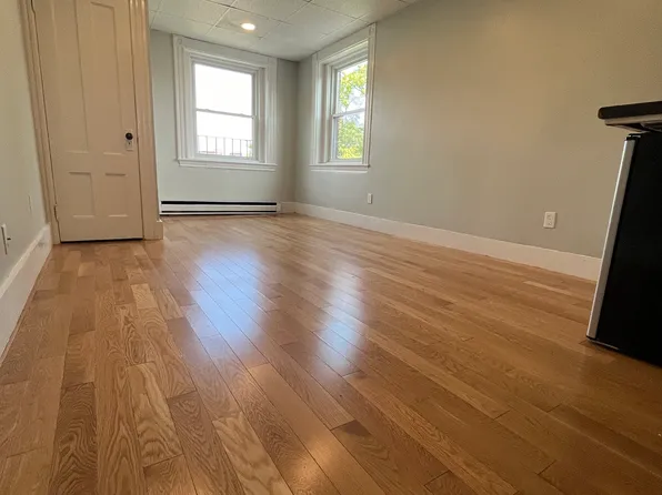 397 Marlborough St #16, Boston, MA 02115