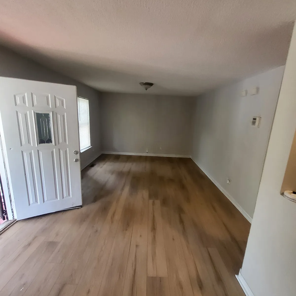 LVP flooring - 546 Cleveland St