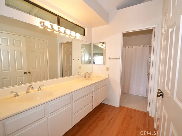 2595 Plaza Del Amo #413 — Photo 13