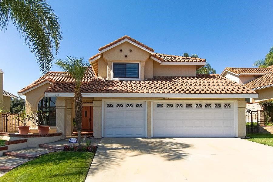 1st image of 2527 Olympic View Dr