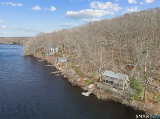 89 Lakeside Drive, North Stonington, CT 06359