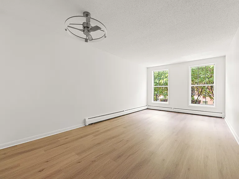 92 Baltic St #3 — Photo 3