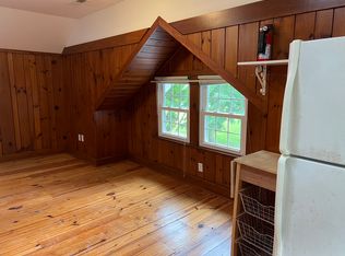 1869 Hebron Rd, Hendersonville, NC 28739