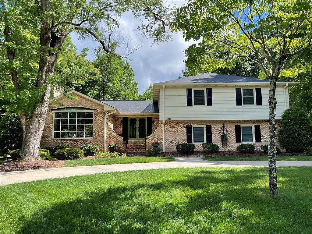 2438 Edgewood Ave, Burlington, NC 27215 Zillow