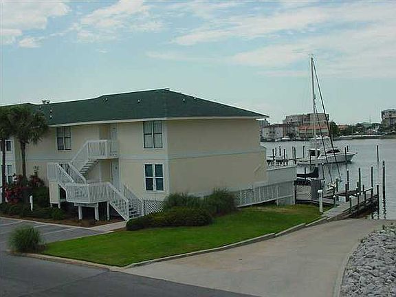 2nd image of 775 Gulf Shore Dr Unit 6200