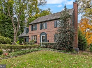 600 Stratford Dr, Moorestown, NJ 08057