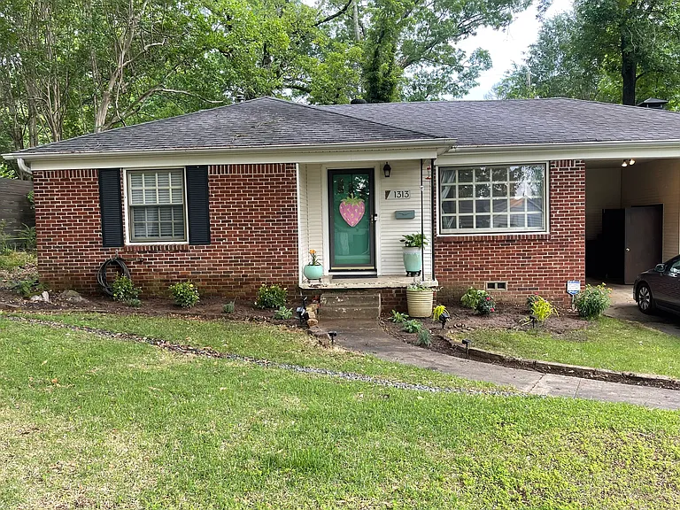 1313 Pine Valley Rd — Photo 1