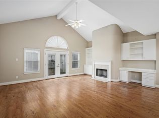 3726 Link Valley Dr, Houston, TX 77025