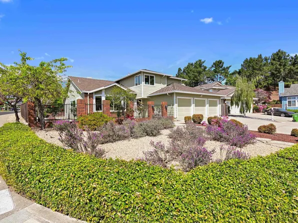 4303 Chamberlin Ct, Oakland, CA 94619