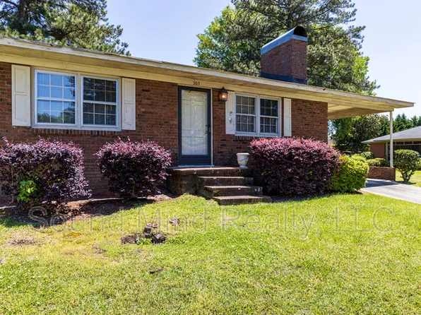 207 S Alston St, Nashville, NC 27856
