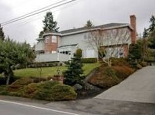 18110 Riviera Pl SW, Normandy Park, WA 98166