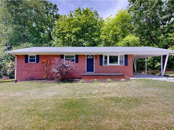 5499 Crestwood Dr, Archdale, NC 27263