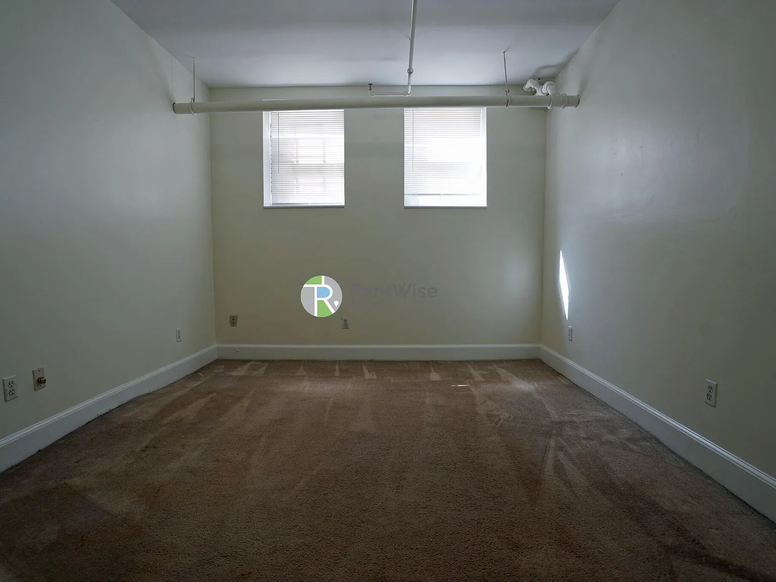 1 bed, 1.0 bath, $2,100 — Photo 2